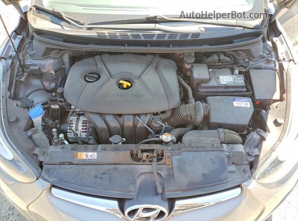 KMHDH4AE2GU545224 2016 HYUNDAI ELANTRA Silver Widok wnętrza z tyłu