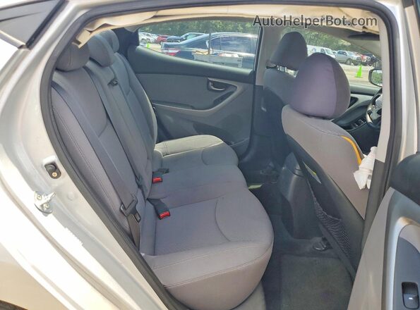KMHDH4AE2GU581771 2016 HYUNDAI ELANTRA Silver Rear seats view