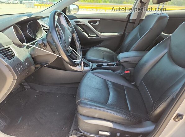 KMHDH4AE3GU595517 2016 HYUNDAI ELANTRA Silver Widok wnętrza z przodu