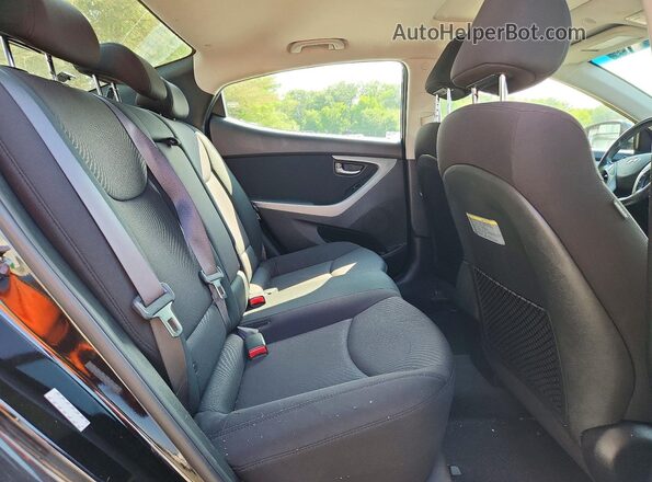 KMHDH4AE3GU635255 2016 HYUNDAI ELANTRA Black Հետևի նստատեղերի տեսք