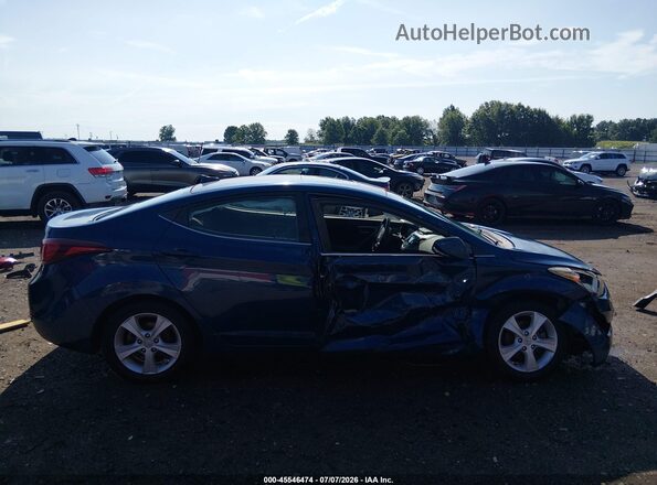 KMHDH4AE4GU567077 2016 HYUNDAI ELANTRA Blue Rear interior view