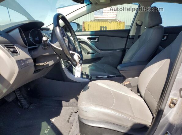 KMHDH4AE7GU513384 2016 HYUNDAI ELANTRA Silver წინა სალონის ხედი