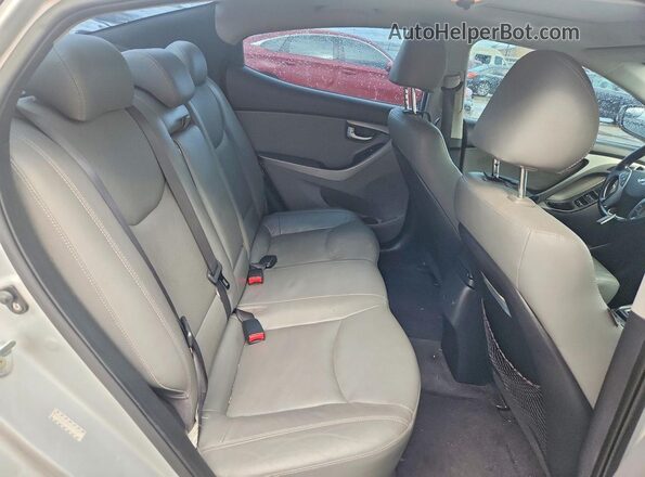 KMHDH4AE7GU553397 2016 HYUNDAI ELANTRA Silver უკანა სავარძლების ხედი