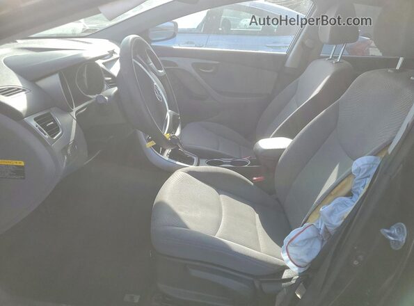 KMHDH4AE7GU575979 2016 HYUNDAI ELANTRA Black Вид салону спереду
