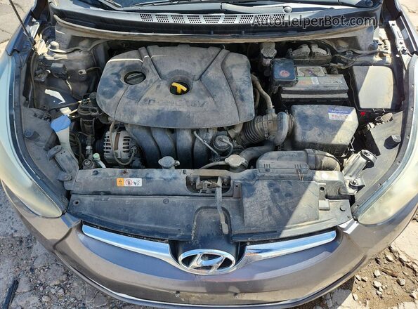 KMHDH4AE8GU633002 2016 HYUNDAI ELANTRA Gray Rear interior view