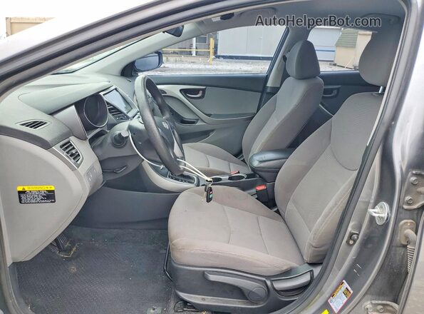 KMHDH4AE8GU646252 2016 HYUNDAI ELANTRA Серый Вид салона спереди