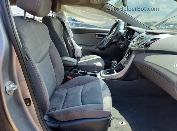 KMHDH4AE9GU502189 2016 HYUNDAI ELANTRA Silver Вид салону спереду