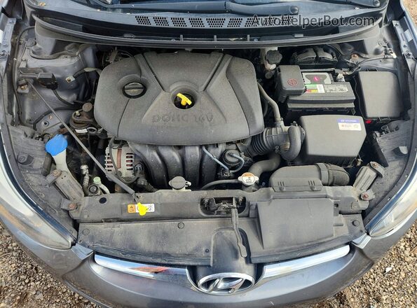 KMHDH4AE9GU602759 2016 HYUNDAI ELANTRA Gray Rear interior view