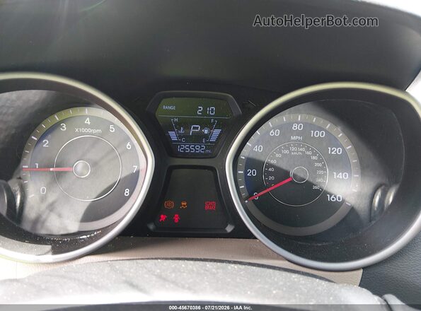 KMHDH4AE9GU606374 2016 HYUNDAI ELANTRA Red Вид задніх сидінь