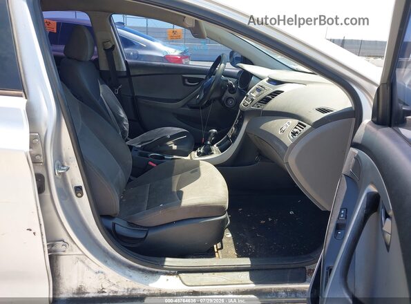 KMHDH4AEXGU475309 2016 HYUNDAI ELANTRA Silver Вид салону спереду
