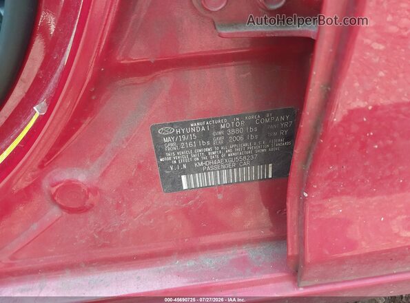 KMHDH4AEXGU558237 2016 HYUNDAI ELANTRA Red Engine compartment view