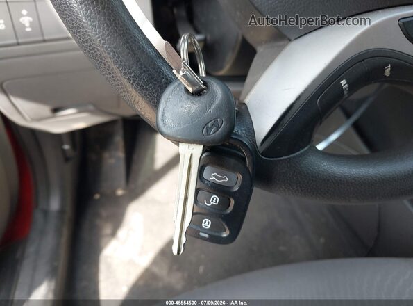 KMHDH4AEXGU588063 2016 HYUNDAI ELANTRA Red Vista del salpicadero