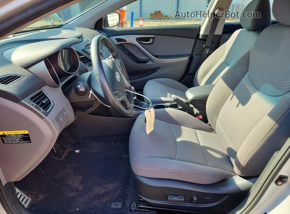KMHDH4AH5GU652455 2016 HYUNDAI ELANTRA Silver Вид салону спереду