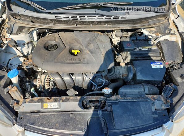 KMHDH4AH5GU652455 2016 HYUNDAI ELANTRA Silver Вид задньої частини салону