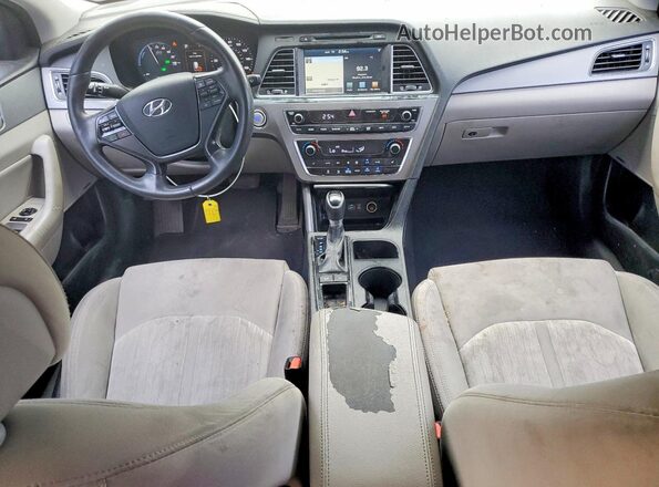 KMHE14L22HA062654 2017 HYUNDAI SONATA Black Dashboard view