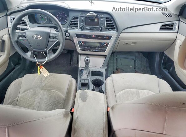 KMHE24L10GA015352 2016 HYUNDAI SONATA Silver Widok deski rozdzielczej