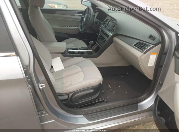 KMHE24L11GA013898 2016 HYUNDAI SONATA HYBRID Silver Widok wnętrza z przodu