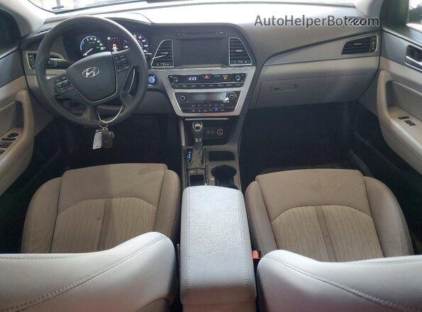 KMHE24L12HA048578 2017 HYUNDAI SONATA White Dashboard view