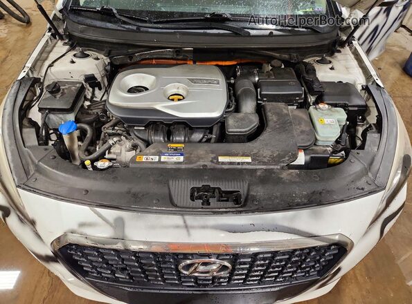 KMHE24L18HA044180 2017 HYUNDAI SONATA White Սալոնի հետևի տեսք