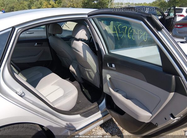 KMHE24L19GA015866 2016 HYUNDAI SONATA HYBRID Silver Vista de la etiqueta del VIN