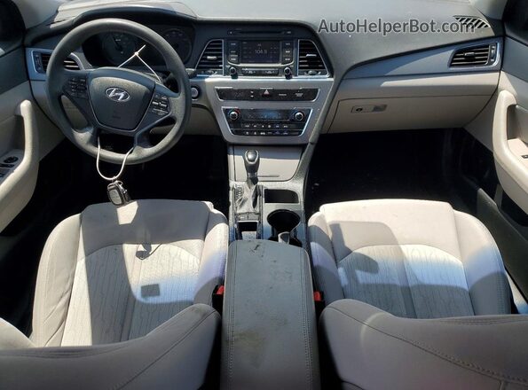 KMHE24L19GA016581 2016 HYUNDAI SONATA Red Widok deski rozdzielczej