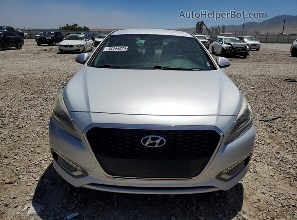 KMHE34L10HA046664 2017 HYUNDAI SONATA Silver Вид спереду