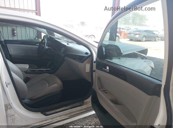 KMHE34L12GA012675 2016 HYUNDAI SONATA HYBRID White Вид салону спереду