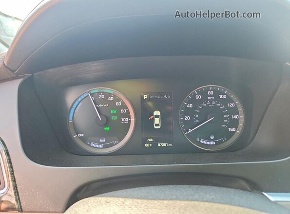 KMHE34L13GA017867 2016 HYUNDAI SONATA Красный Вид щитка приборов