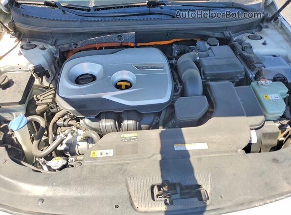 KMHE34L17HA050730 2017 HYUNDAI SONATA White Սալոնի հետևի տեսք