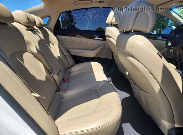 KMHE34L1XGA018739 2016 HYUNDAI SONATA Белый Вид задних сидений