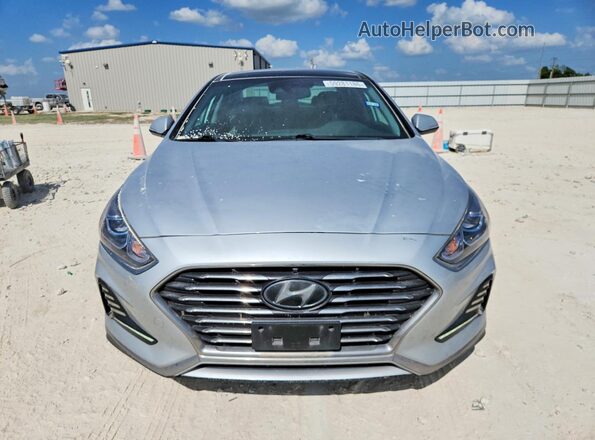 KMHE34L33KA092773 2019 HYUNDAI SONATA Silver Widok z przodu