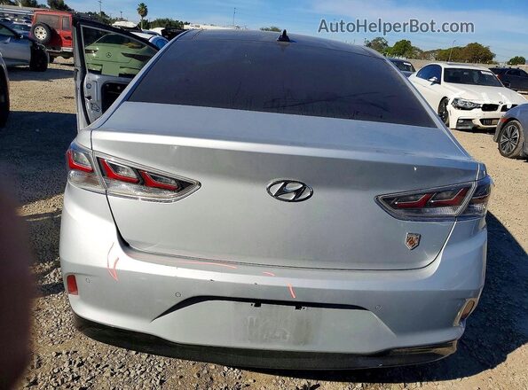 KMHE34L34KA088781 2019 HYUNDAI SONATA Серебряный Вид сзади