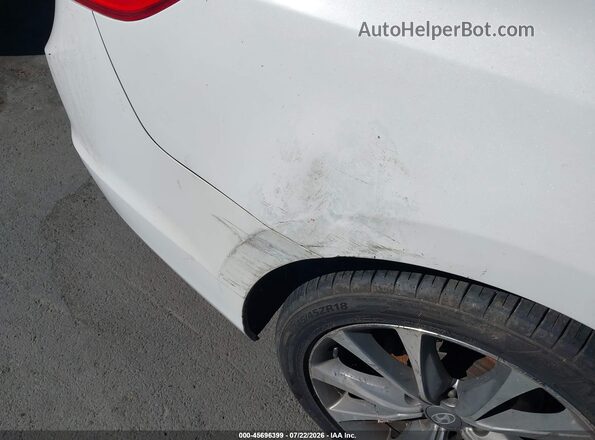 KMHFG4JG0GA501141 2016 HYUNDAI AZERA White Vista frontal