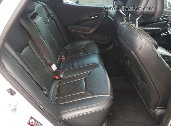 KMHFG4JG3HA579883 2017 HYUNDAI AZERA White Vista de los asientos traseros
