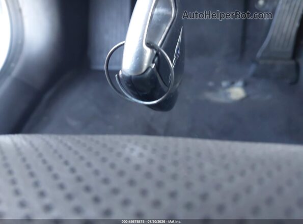 KMHGN4JE2GU113254 2016 HYUNDAI GENESIS Silver Dashboard view