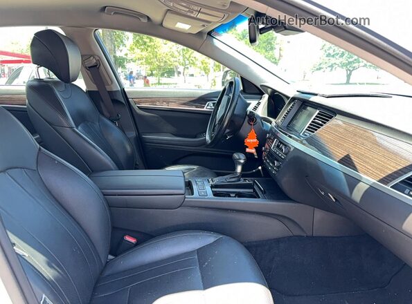 KMHGN4JE4JU250106 2018 GENESIS G80 White Widok z przodu