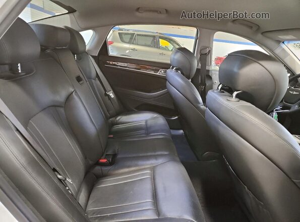 KMHGN4JE6HU209650 2017 GENESIS G80 White Widok tylnych siedzeń