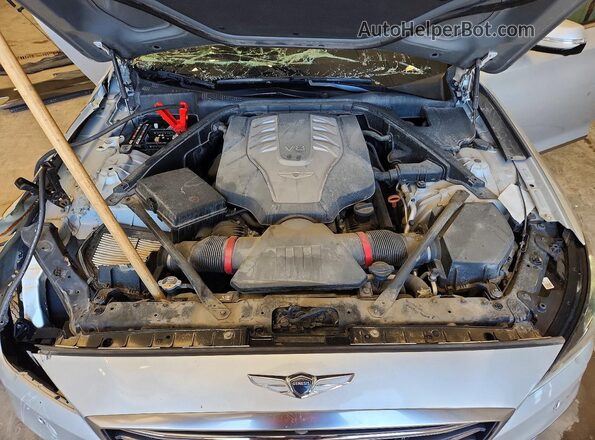 KMHGN4JF2JU240702 2018 GENESIS G80 Серебряный Вид задней части салона