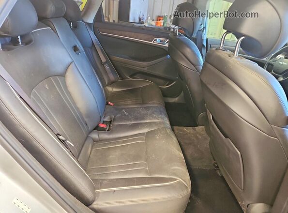 KMHGN4JF2JU240702 2018 GENESIS G80 Серебряный Вид задних сидений