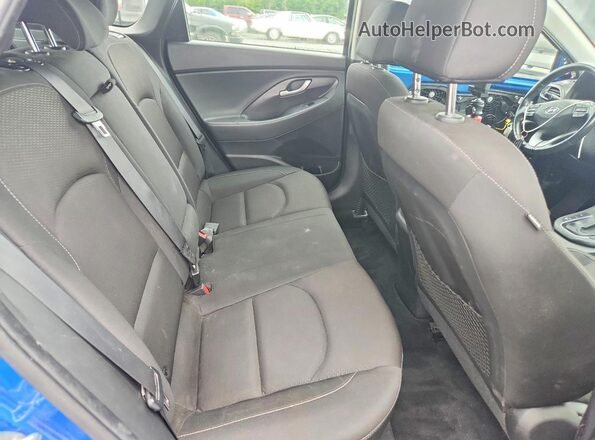 KMHH35LE1JU022237 2018 HYUNDAI ELANTRA Blue უკანა სავარძლების ხედი