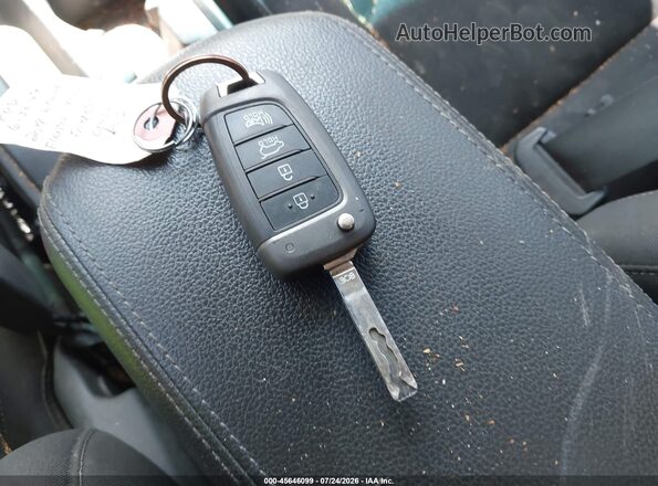 KMHH35LE1JU025316 2018 HYUNDAI ELANTRA GT Серый Вид панели приборов