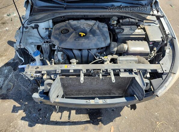 KMHH35LE4JU057953 2018 HYUNDAI ELANTRA Silver Vista interior trasera