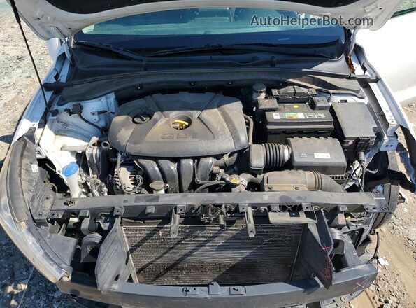 KMHH35LE5JU082473 2018 HYUNDAI ELANTRA White Rear interior view