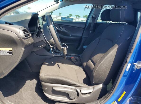 KMHH35LE6JU014053 2018 HYUNDAI ELANTRA Blue Вид салону спереду