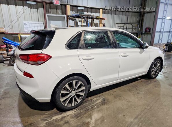 KMHH35LE6JU063687 2018 HYUNDAI ELANTRA White Tył prawy