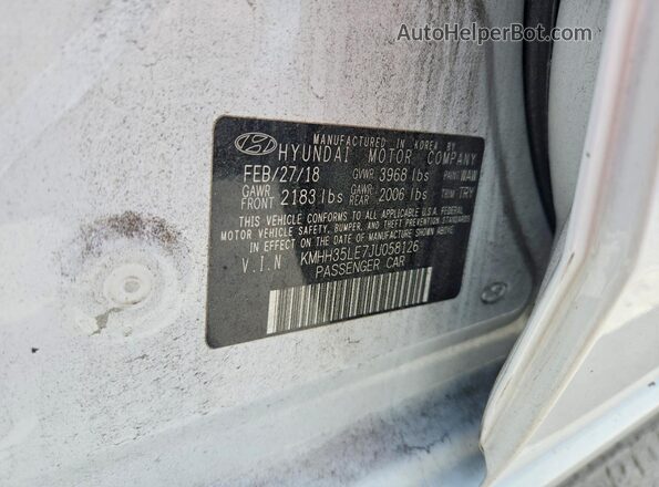 KMHH35LE7JU058126 2018 HYUNDAI ELANTRA Белый Вид подкапотного пространства