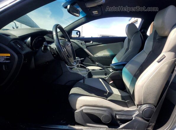 KMHHT6KJ5GU136707 2016 HYUNDAI GENESIS Charcoal Front interior view