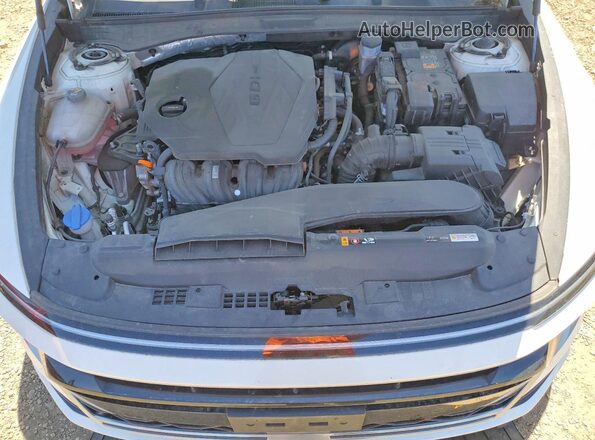 KMHL14JA3RA404535 2024 HYUNDAI SONATA White Rear interior view