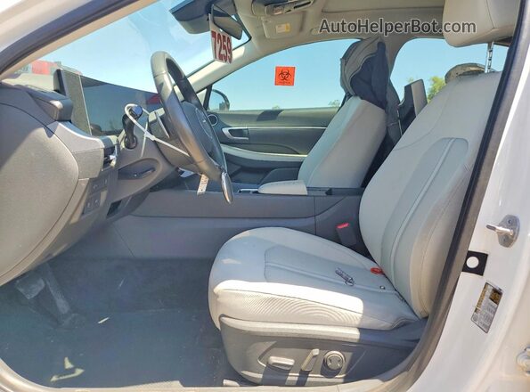 KMHL14JA3RA404535 2024 HYUNDAI SONATA White Front interior view