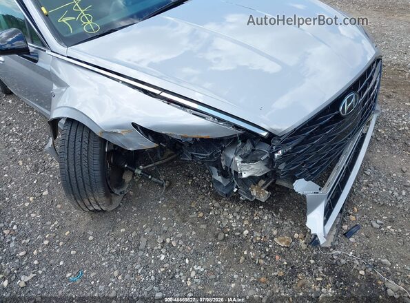 KMHL14JC0PA308411 2023 HYUNDAI SONATA Серебряный Вид спереди